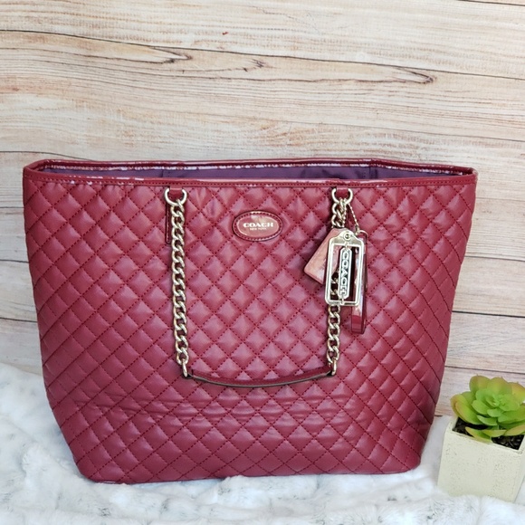 NWT Coach Metro Quilted Chain Tote - Picture 1 of 7